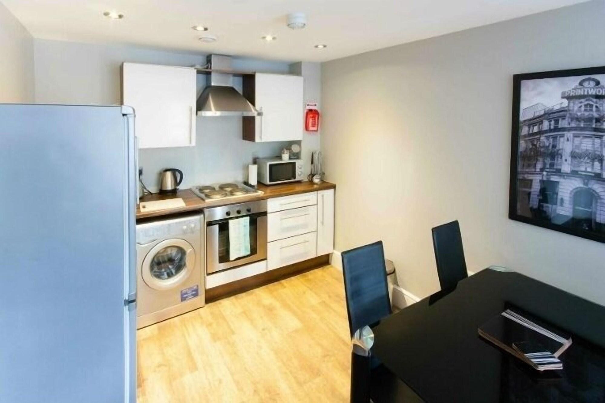 The City Warehouse Aparthotel Манчестър Екстериор снимка