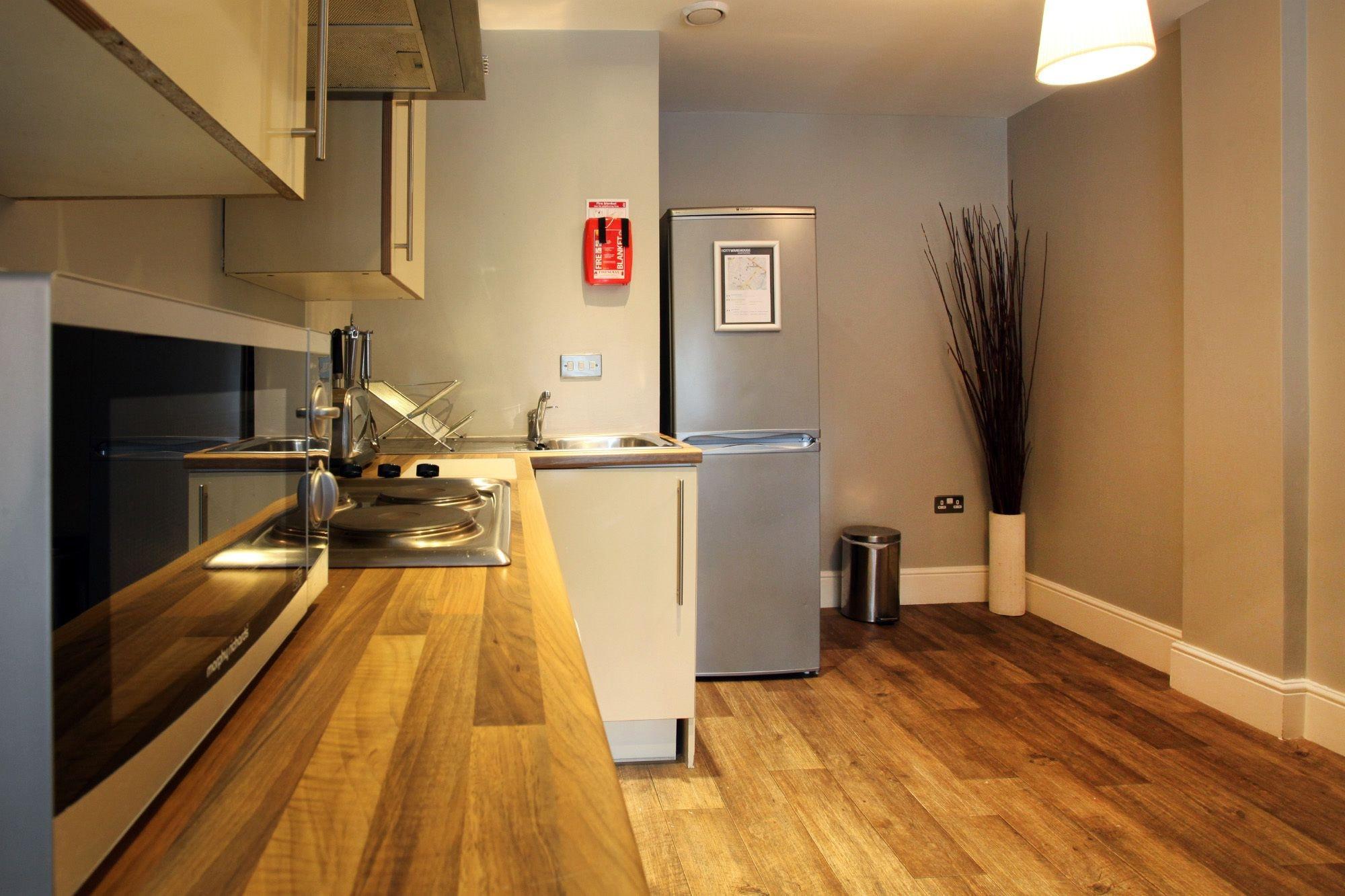 The City Warehouse Aparthotel Манчестър Екстериор снимка