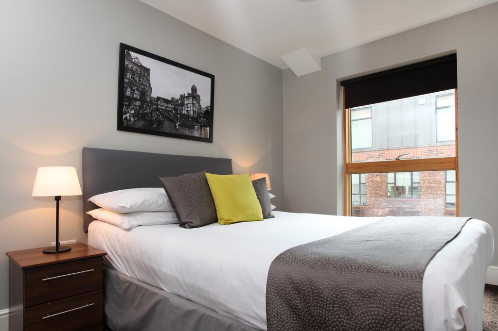 The City Warehouse Aparthotel Манчестър Екстериор снимка